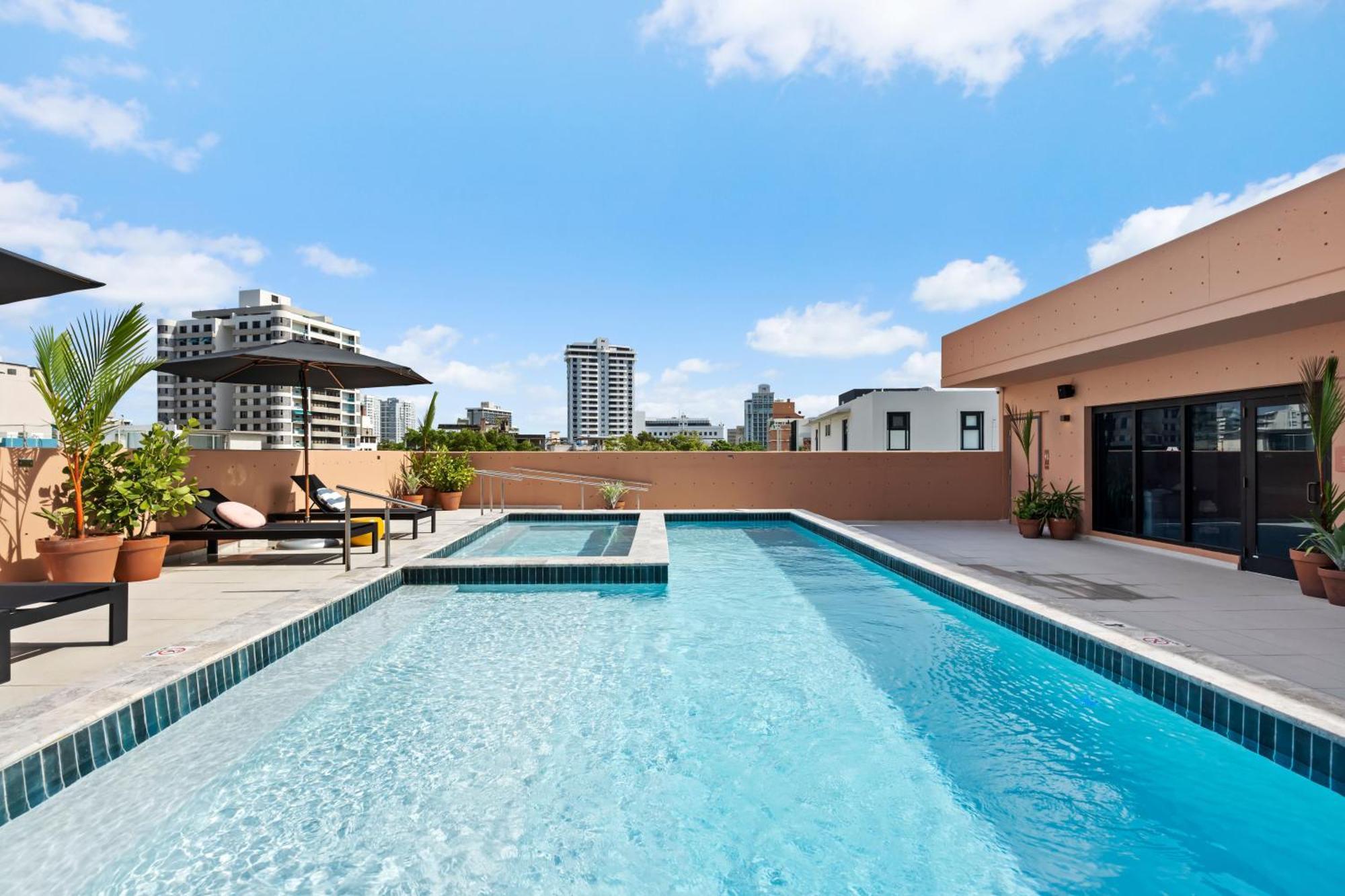 Hibird- Apartment And Suites Hotel Сан Хуан Екстериор снимка