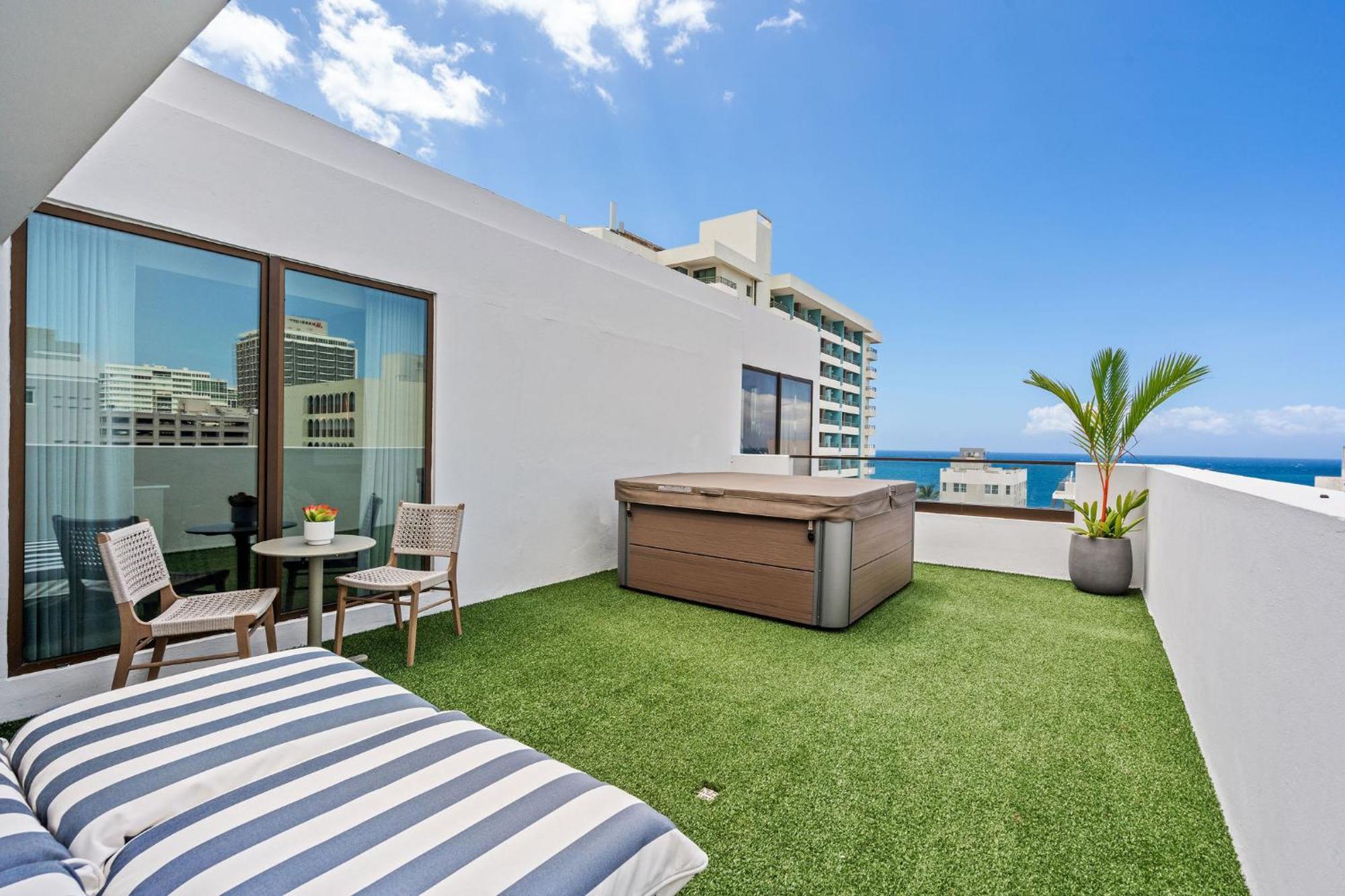 Hibird- Apartment And Suites Hotel Сан Хуан Екстериор снимка