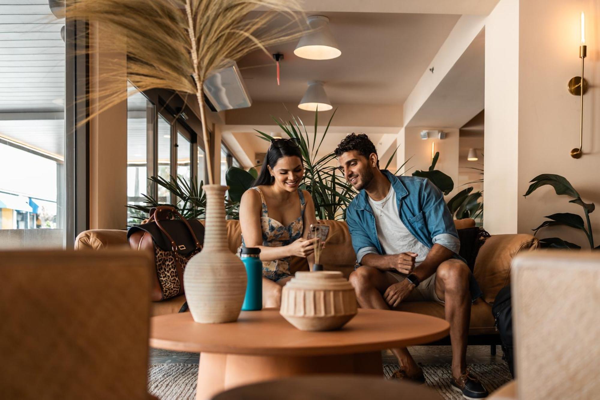 Hibird- Apartment And Suites Hotel Сан Хуан Екстериор снимка